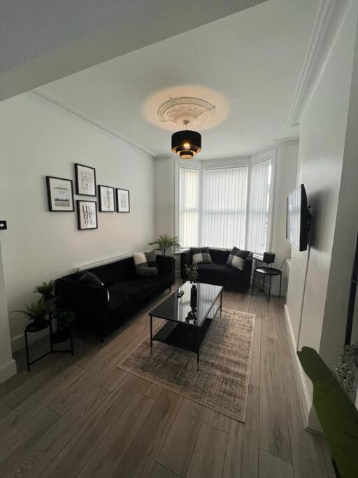 Beautiful Anfield Family Home Liverpool Zewnętrze zdjęcie